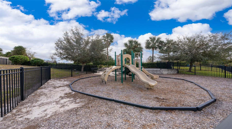 Davenport, Florida 33837, 4 Bedrooms Bedrooms, ,2 Bathroomsbathrooms,Residential,For Sale,Seattle Slew,Mfrs5117921