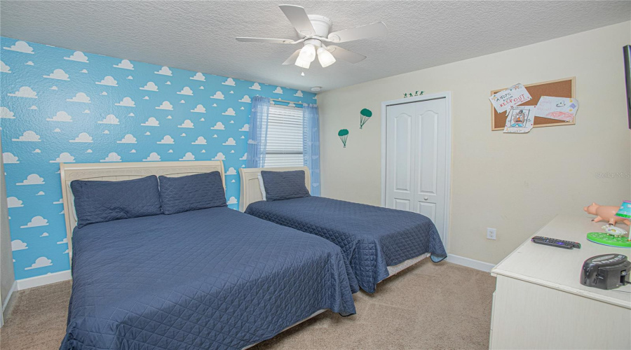 Davenport, Florida 33896, 6 Bedrooms Bedrooms, ,6 Bathroomsbathrooms,Residential,For Sale,Wexford,Mfro6269195