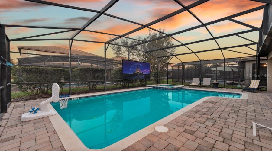 Davenport, Florida 33896, 6 Bedrooms Bedrooms, ,6 Bathroomsbathrooms,Residential,For Sale,Wexford,Mfro6269195