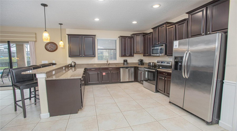 Davenport, Florida 33896, 6 Bedrooms Bedrooms, ,6 Bathroomsbathrooms,Residential,For Sale,Wexford,Mfro6269195