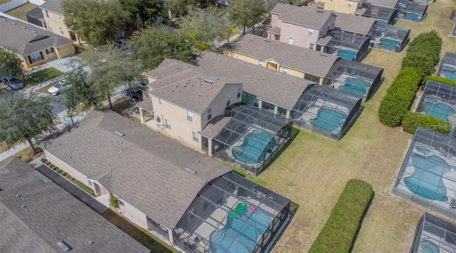 Davenport, Florida 33896, 4 Bedrooms Bedrooms, ,3 Bathroomsbathrooms,Residential,For Sale,Earlmont,Mfrs5111388