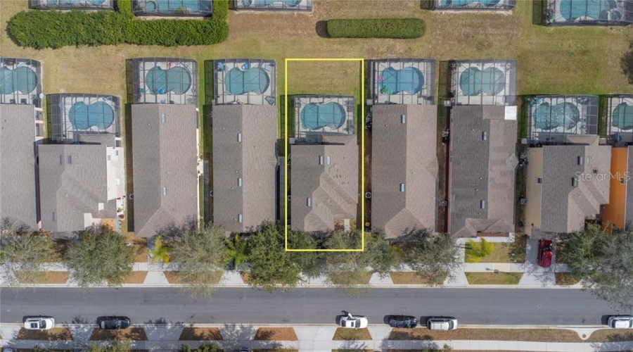 Davenport, Florida 33896, 4 Bedrooms Bedrooms, ,3 Bathroomsbathrooms,Residential,For Sale,Earlmont,Mfrs5111388