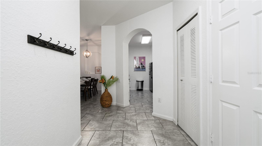 Kissimmee, Florida 34747, 3 Bedrooms Bedrooms, ,2 Bathroomsbathrooms,Residential,For Sale,Almaton,Mfro6268373