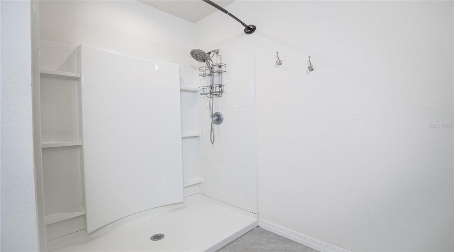 Davenport, Florida 33837, 3 Bedrooms Bedrooms, ,2 Bathroomsbathrooms,Residential,For Sale,Greymount,Mfro6269214