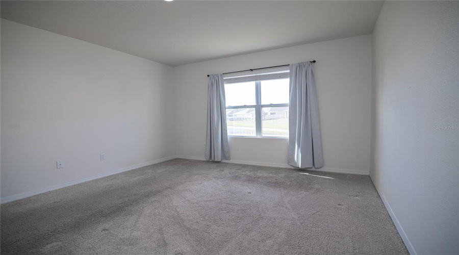 Davenport, Florida 33837, 3 Bedrooms Bedrooms, ,2 Bathroomsbathrooms,Residential,For Sale,Greymount,Mfro6269214
