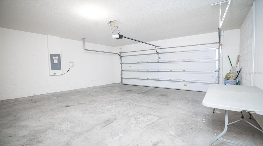 Davenport, Florida 33837, 3 Bedrooms Bedrooms, ,2 Bathroomsbathrooms,Residential,For Sale,Greymount,Mfro6269214