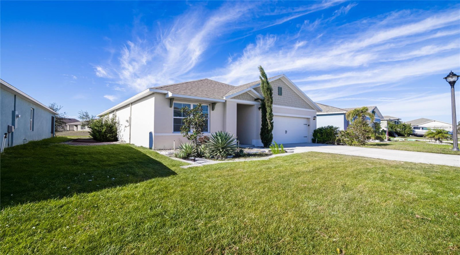 Davenport, Florida 33837, 3 Bedrooms Bedrooms, ,2 Bathroomsbathrooms,Residential,For Sale,Greymount,Mfro6269214