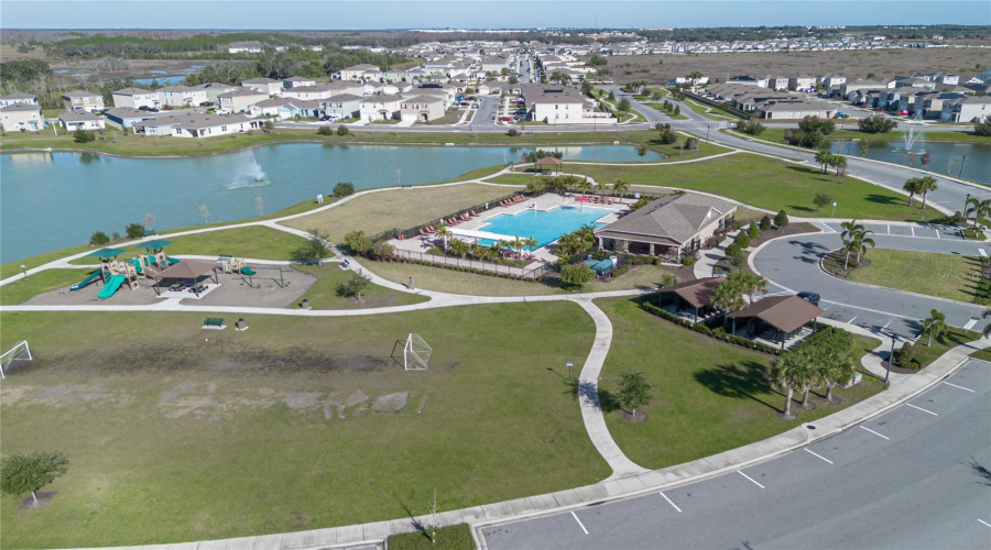 Davenport, Florida 33837, 3 Bedrooms Bedrooms, ,2 Bathroomsbathrooms,Residential,For Sale,Greymount,Mfro6269214