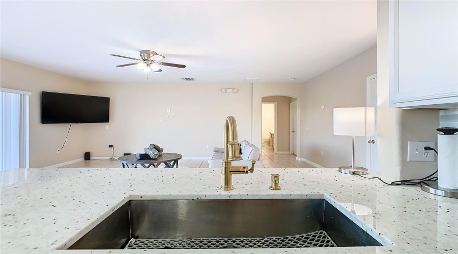 DAVENPORT, Florida 33897, 4 Bedrooms Bedrooms, ,3 BathroomsBathrooms,Residential,For Sale,CASSIA,MFRS5118180