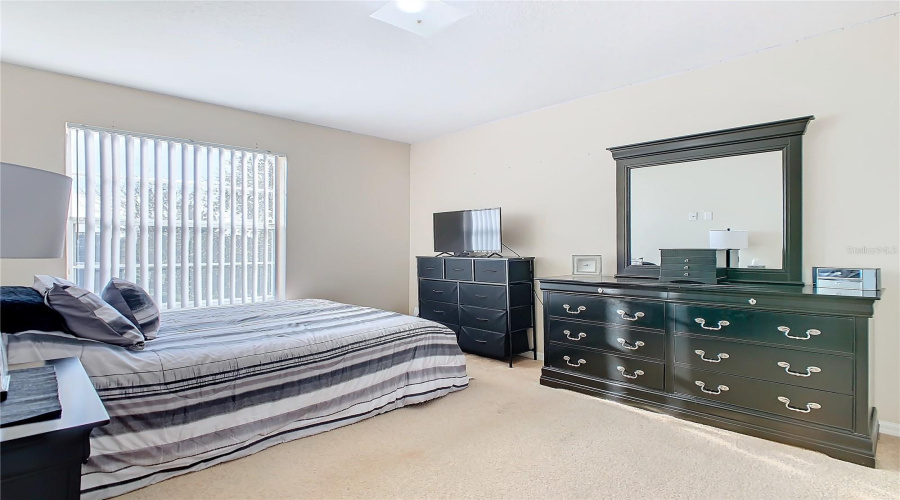 DAVENPORT, Florida 33897, 4 Bedrooms Bedrooms, ,3 BathroomsBathrooms,Residential,For Sale,CASSIA,MFRS5118180