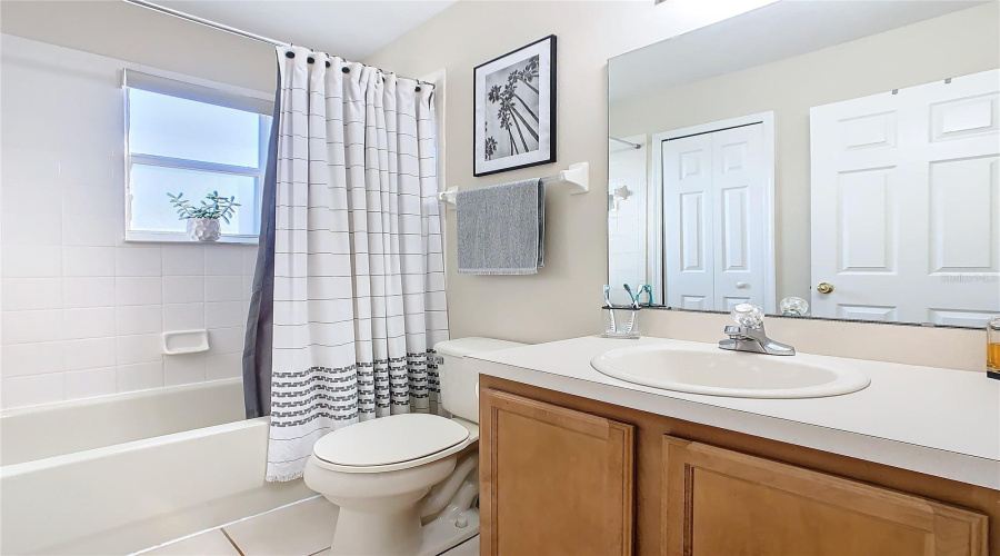 DAVENPORT, Florida 33897, 4 Bedrooms Bedrooms, ,3 BathroomsBathrooms,Residential,For Sale,CASSIA,MFRS5118180