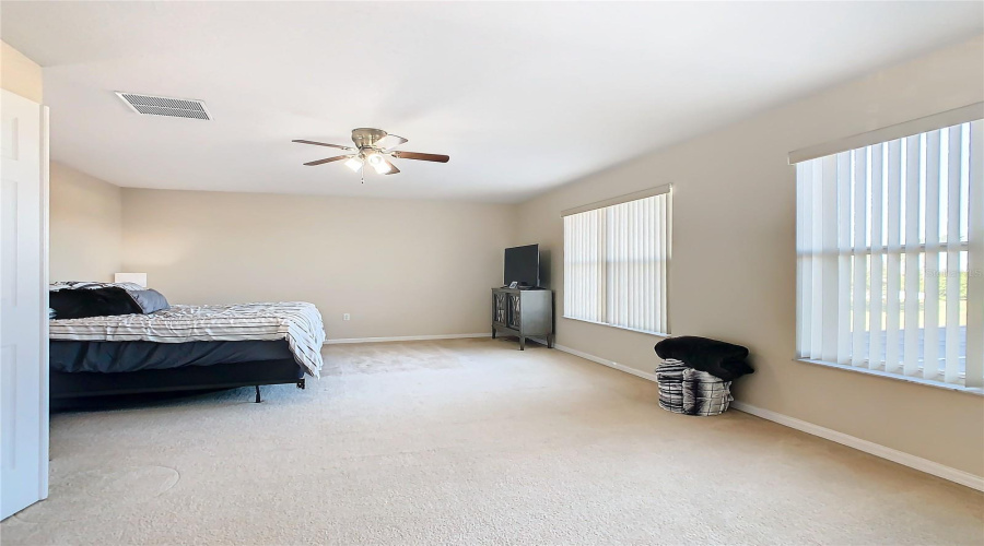 DAVENPORT, Florida 33897, 4 Bedrooms Bedrooms, ,3 BathroomsBathrooms,Residential,For Sale,CASSIA,MFRS5118180