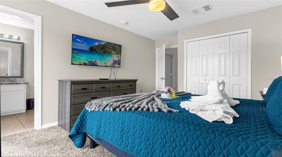 Kissimmee, Florida 34747, 3 Bedrooms Bedrooms, ,2 Bathroomsbathrooms,Residential,For Sale,Crystal Cove,Mfro6269292