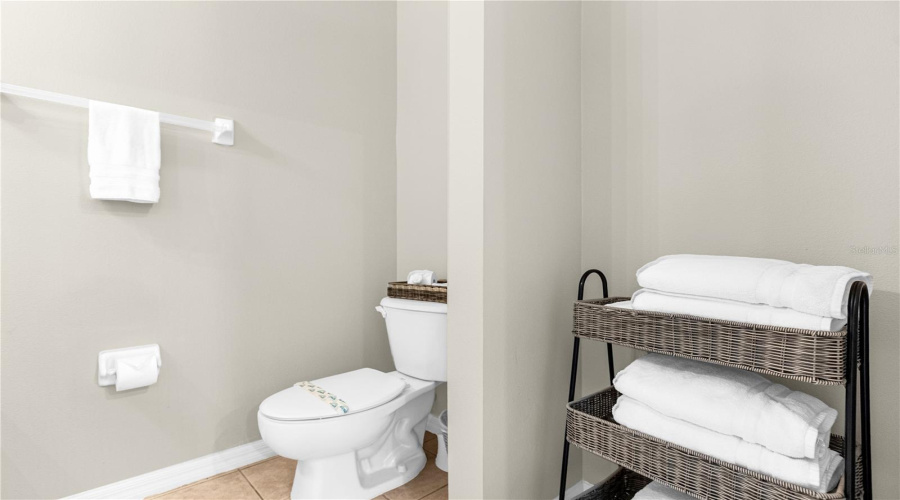 Kissimmee, Florida 34747, 3 Bedrooms Bedrooms, ,2 Bathroomsbathrooms,Residential,For Sale,Crystal Cove,Mfro6269292