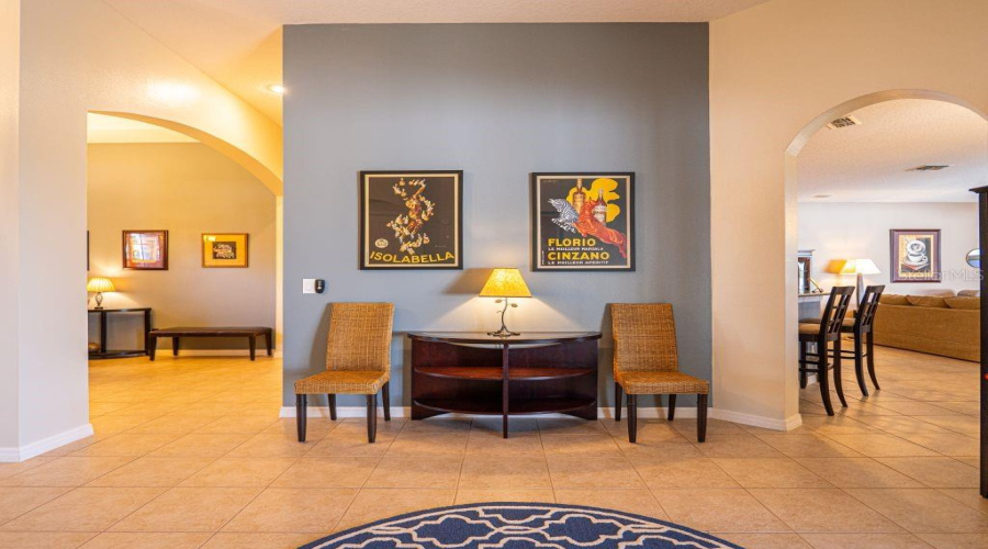 Kissimmee, Florida 34746, 4 Bedrooms Bedrooms, ,3 Bathroomsbathrooms,Residential,For Sale,Sevan,Mfrtb8315171
