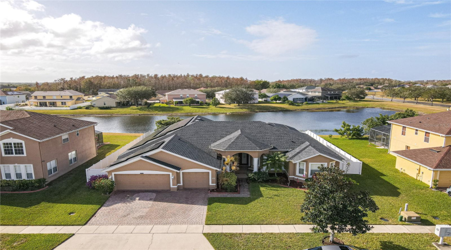 Kissimmee, Florida 34746, 4 Bedrooms Bedrooms, ,3 Bathroomsbathrooms,Residential,For Sale,Sevan,Mfrtb8315171