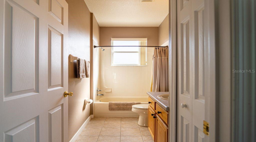 Kissimmee, Florida 34746, 4 Bedrooms Bedrooms, ,3 Bathroomsbathrooms,Residential,For Sale,Sevan,Mfrtb8315171