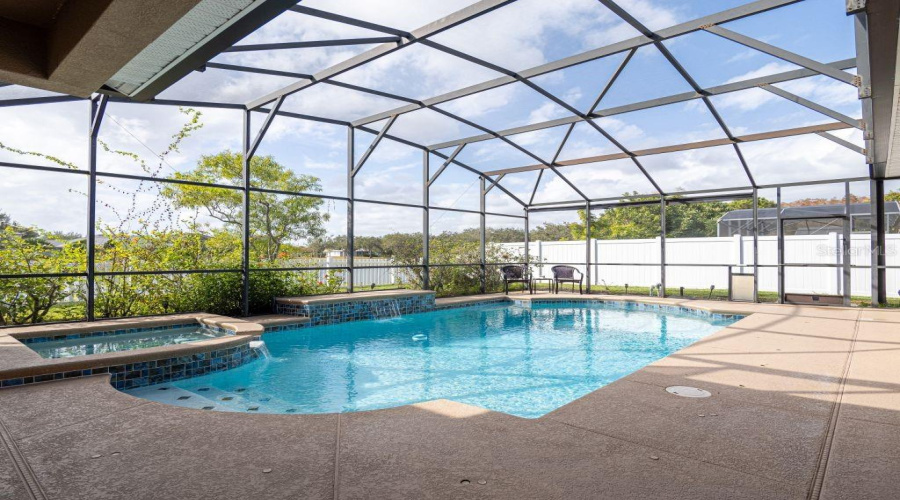 Kissimmee, Florida 34746, 4 Bedrooms Bedrooms, ,3 Bathroomsbathrooms,Residential,For Sale,Sevan,Mfrtb8315171