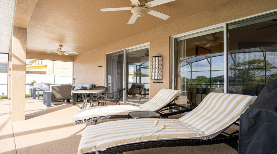 Kissimmee, Florida 34746, 4 Bedrooms Bedrooms, ,3 Bathroomsbathrooms,Residential,For Sale,Sevan,Mfrtb8315171