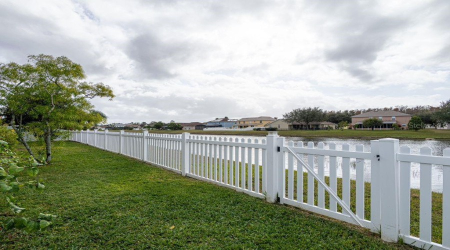 Kissimmee, Florida 34746, 4 Bedrooms Bedrooms, ,3 Bathroomsbathrooms,Residential,For Sale,Sevan,Mfrtb8315171