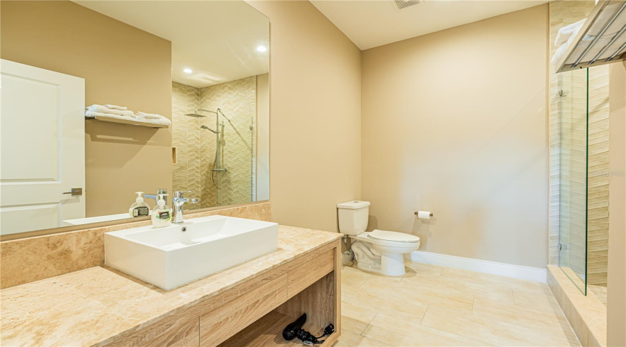 Kissimmee, Florida 34747, 4 Bedrooms Bedrooms, ,4 Bathroomsbathrooms,Residential,For Sale,Brooklyn,Mfro6269948