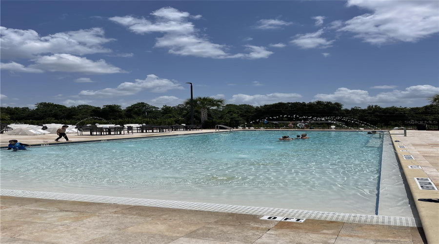 Kissimmee, Florida 34747, 4 Bedrooms Bedrooms, ,4 Bathroomsbathrooms,Residential,For Sale,Brooklyn,Mfro6269948
