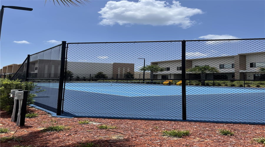Kissimmee, Florida 34747, 4 Bedrooms Bedrooms, ,4 Bathroomsbathrooms,Residential,For Sale,Brooklyn,Mfro6269948