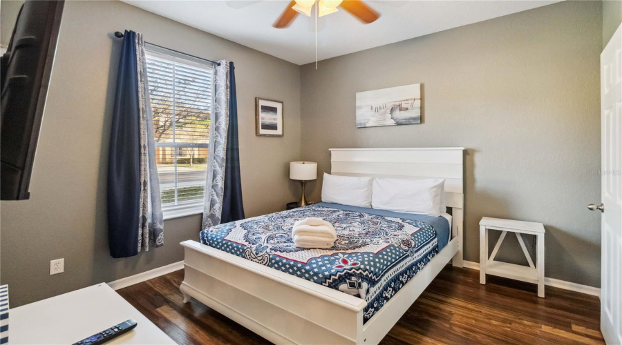 Davenport, Florida 33897, 4 Bedrooms Bedrooms, ,3 Bathroomsbathrooms,Residential,For Sale,Calabria,Mfrs5118171