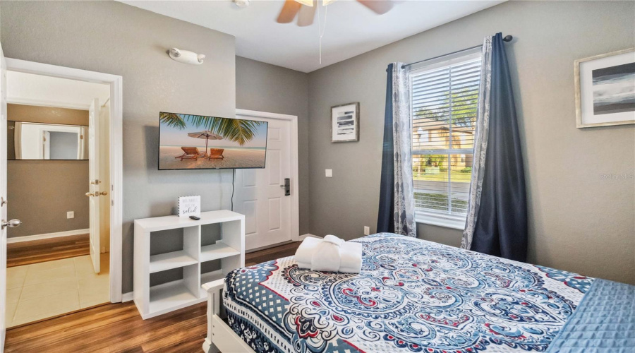 Davenport, Florida 33897, 4 Bedrooms Bedrooms, ,3 Bathroomsbathrooms,Residential,For Sale,Calabria,Mfrs5118171