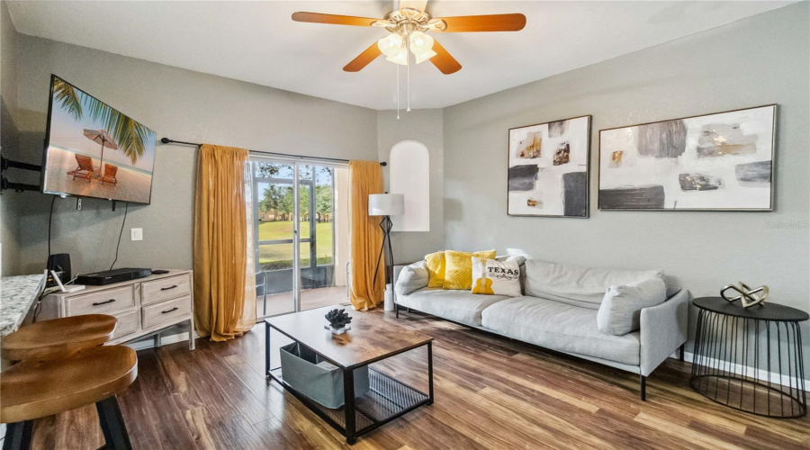 Davenport, Florida 33897, 4 Bedrooms Bedrooms, ,3 Bathroomsbathrooms,Residential,For Sale,Calabria,Mfrs5118171