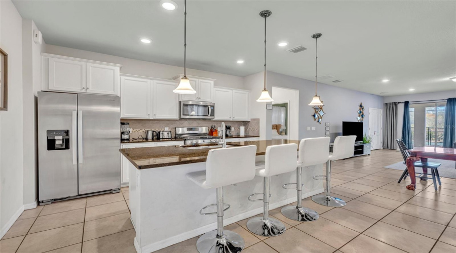 Davenport, Florida 33837, 7 Bedrooms Bedrooms, ,5 Bathroomsbathrooms,Residential,For Sale,Misty Oak,Mfro6269984
