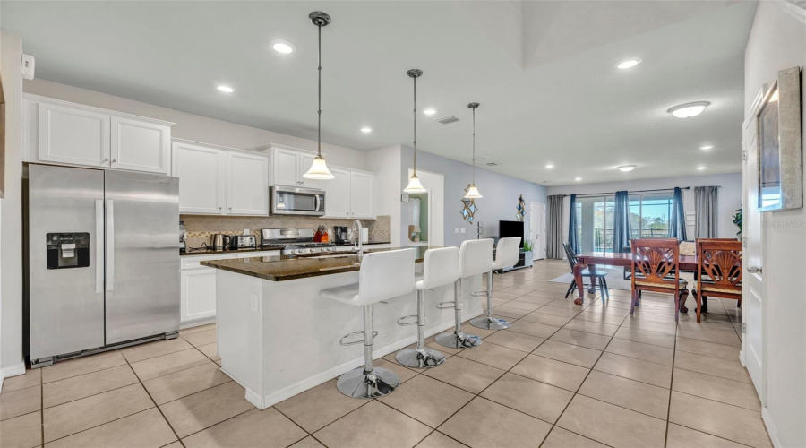 Davenport, Florida 33837, 7 Bedrooms Bedrooms, ,5 Bathroomsbathrooms,Residential,For Sale,Misty Oak,Mfro6269984