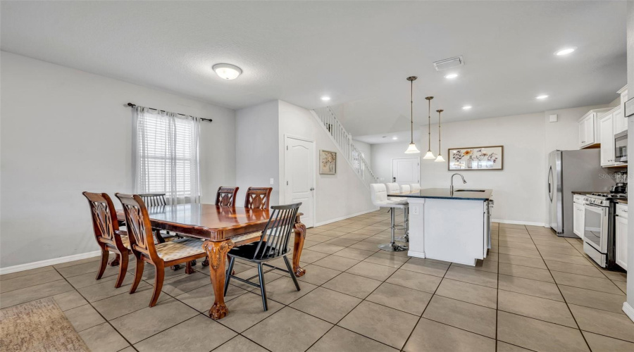 Davenport, Florida 33837, 7 Bedrooms Bedrooms, ,5 Bathroomsbathrooms,Residential,For Sale,Misty Oak,Mfro6269984
