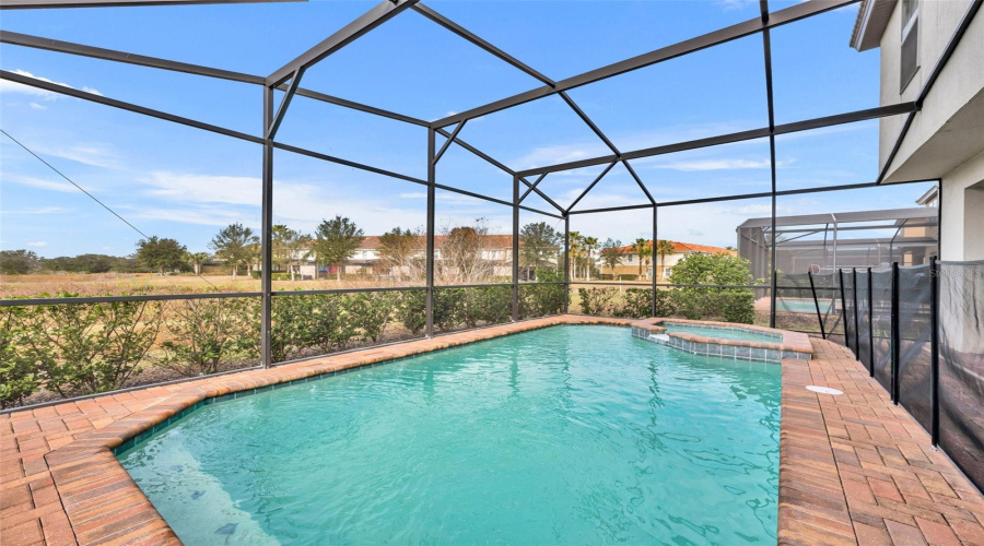 Davenport, Florida 33837, 7 Bedrooms Bedrooms, ,5 Bathroomsbathrooms,Residential,For Sale,Misty Oak,Mfro6269984