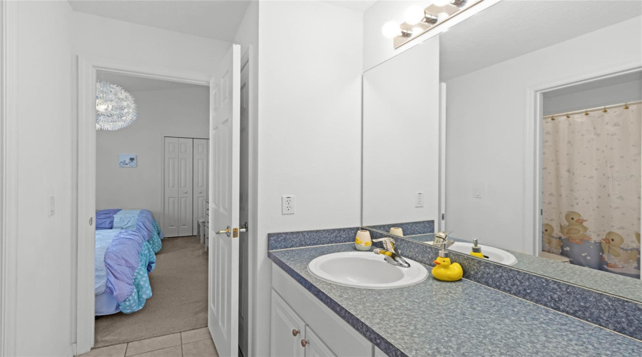 Kissimmee, Florida 34746, 4 Bedrooms Bedrooms, ,3 Bathroomsbathrooms,Residential,For Sale,Winding Willow,Mfrs5118183