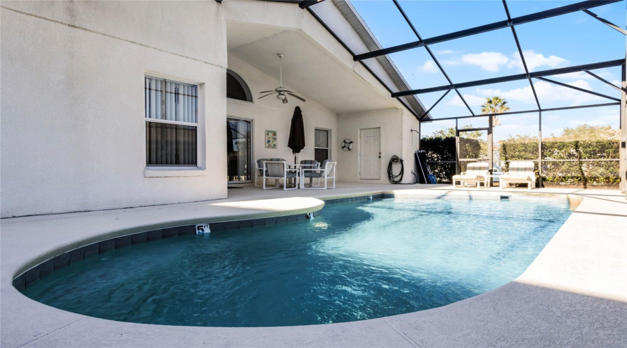 Kissimmee, Florida 34746, 4 Bedrooms Bedrooms, ,3 Bathroomsbathrooms,Residential,For Sale,Winding Willow,Mfrs5118183