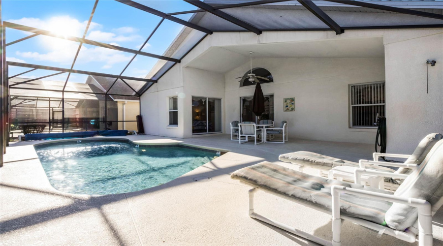 Kissimmee, Florida 34746, 4 Bedrooms Bedrooms, ,3 Bathroomsbathrooms,Residential,For Sale,Winding Willow,Mfrs5118183