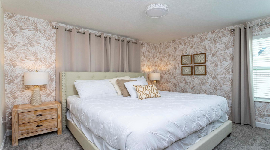 DAVENPORT, Florida 33896, 5 Bedrooms Bedrooms, ,4 BathroomsBathrooms,Residential,For Sale,CHALLENGE,0,MFRO6270107