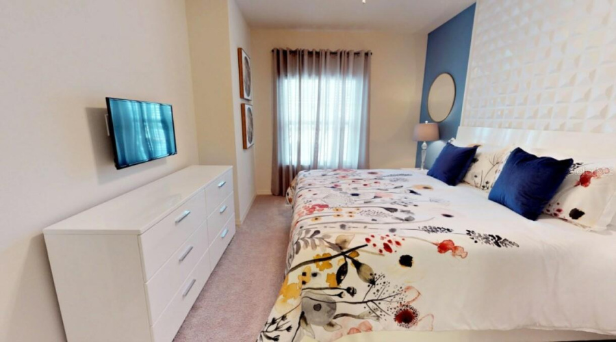 Kissimmee, Florida 34747, 3 Bedrooms Bedrooms, ,2 Bathroomsbathrooms,Residential,For Sale,Shine,Mfrs5118285