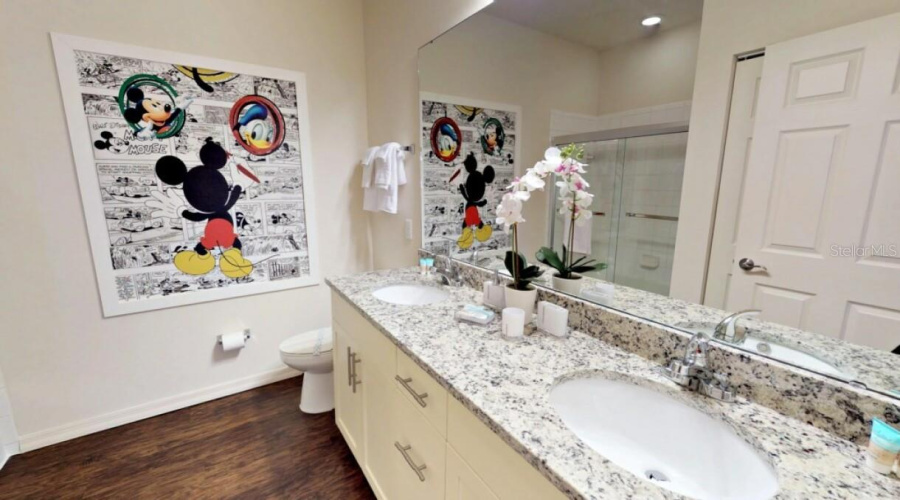 Kissimmee, Florida 34747, 3 Bedrooms Bedrooms, ,2 Bathroomsbathrooms,Residential,For Sale,Shine,Mfrs5118285