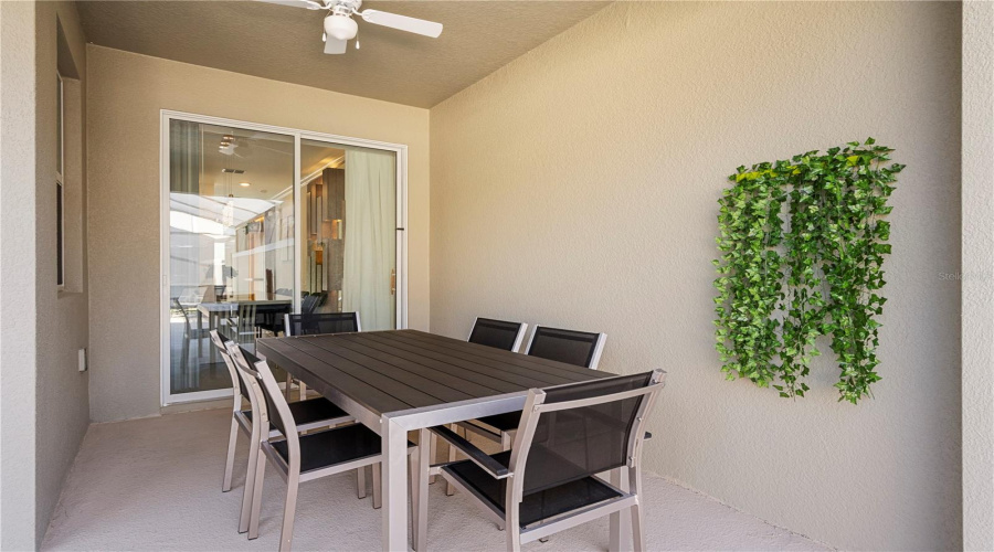 Kissimmee, Florida 34746, 4 Bedrooms Bedrooms, ,3 Bathroomsbathrooms,Residential,For Sale,Reading,Mfro6270391