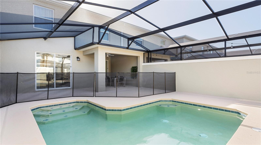 Kissimmee, Florida 34746, 4 Bedrooms Bedrooms, ,3 Bathroomsbathrooms,Residential,For Sale,Reading,Mfro6270391