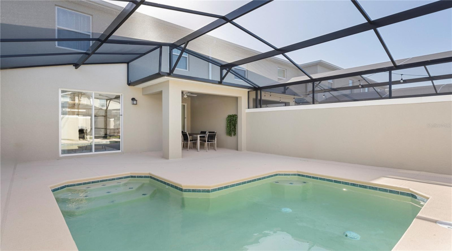 Kissimmee, Florida 34746, 4 Bedrooms Bedrooms, ,3 Bathroomsbathrooms,Residential,For Sale,Reading,Mfro6270391