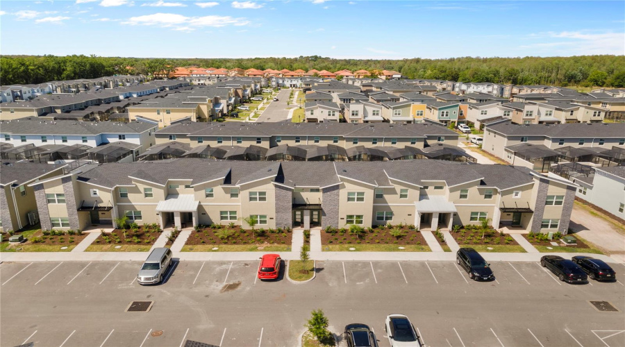Kissimmee, Florida 34746, 4 Bedrooms Bedrooms, ,3 Bathroomsbathrooms,Residential,For Sale,Reading,Mfro6270391