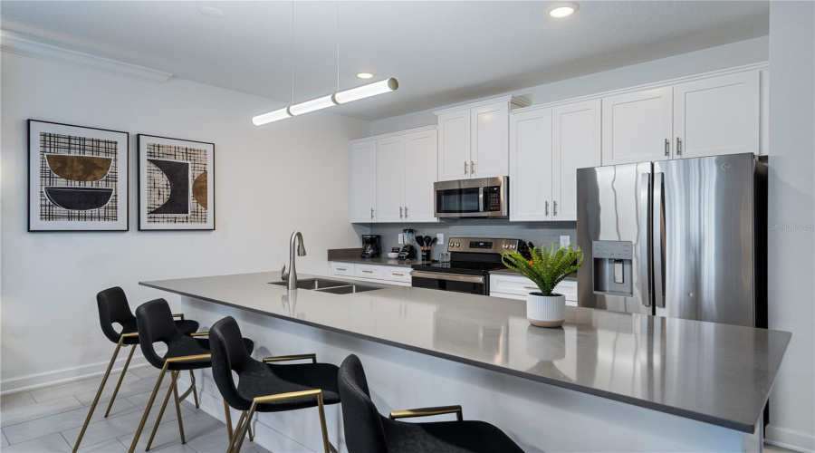 Kissimmee, Florida 34746, 4 Bedrooms Bedrooms, ,3 Bathroomsbathrooms,Residential,For Sale,Reading,Mfro6270391
