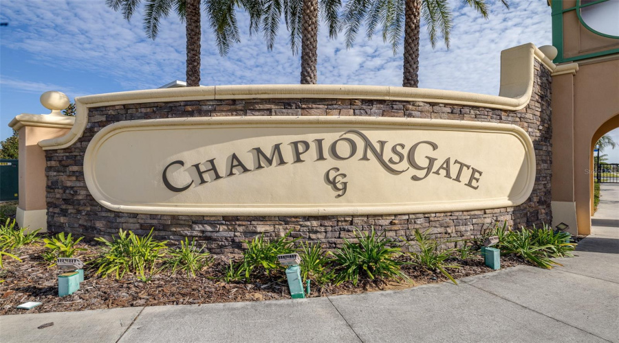 Davenport, Florida 33896, 5 Bedrooms Bedrooms, ,5 Bathroomsbathrooms,Residential,For Sale,Drop Shot,Mfrtb8337392