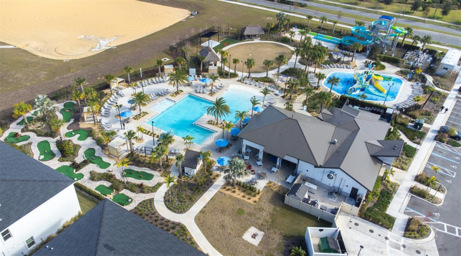 Davenport, Florida 33896, 5 Bedrooms Bedrooms, ,5 Bathroomsbathrooms,Residential,For Sale,Drop Shot,Mfrtb8337392