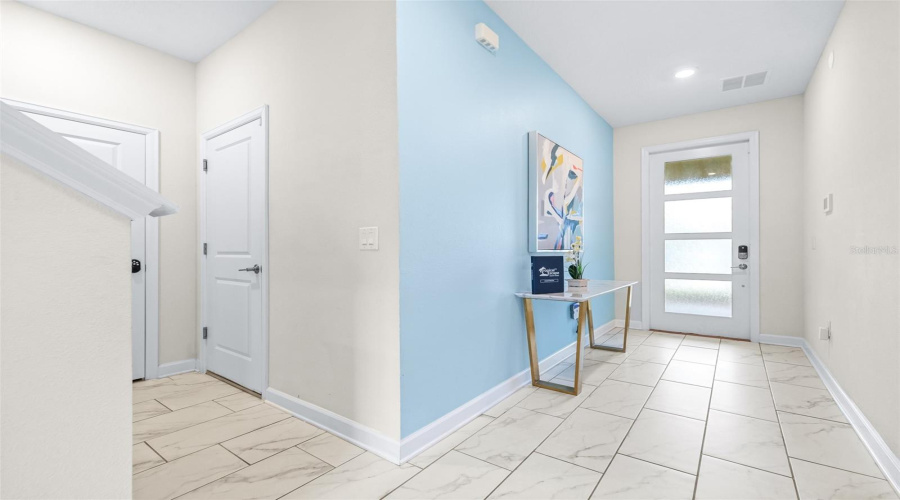 Davenport, Florida 33896, 5 Bedrooms Bedrooms, ,5 Bathroomsbathrooms,Residential,For Sale,Drop Shot,Mfrtb8337392