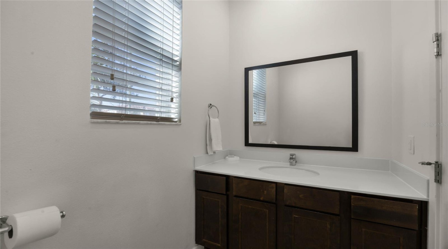 Kissimmee, Florida 34746, 3 Bedrooms Bedrooms, ,2 Bathroomsbathrooms,Residential,For Sale,Bugatti,Mfrs5118292