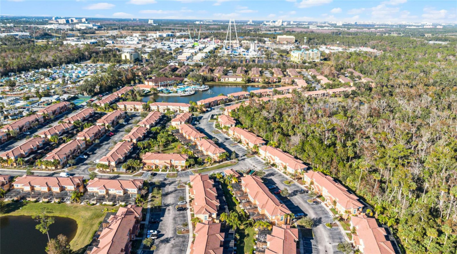 Kissimmee, Florida 34746, 3 Bedrooms Bedrooms, ,2 Bathroomsbathrooms,Residential,For Sale,Bugatti,Mfrs5118292